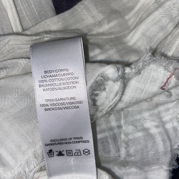 Silver sheer cream colored blouse size S/P - Picture 15 of 15